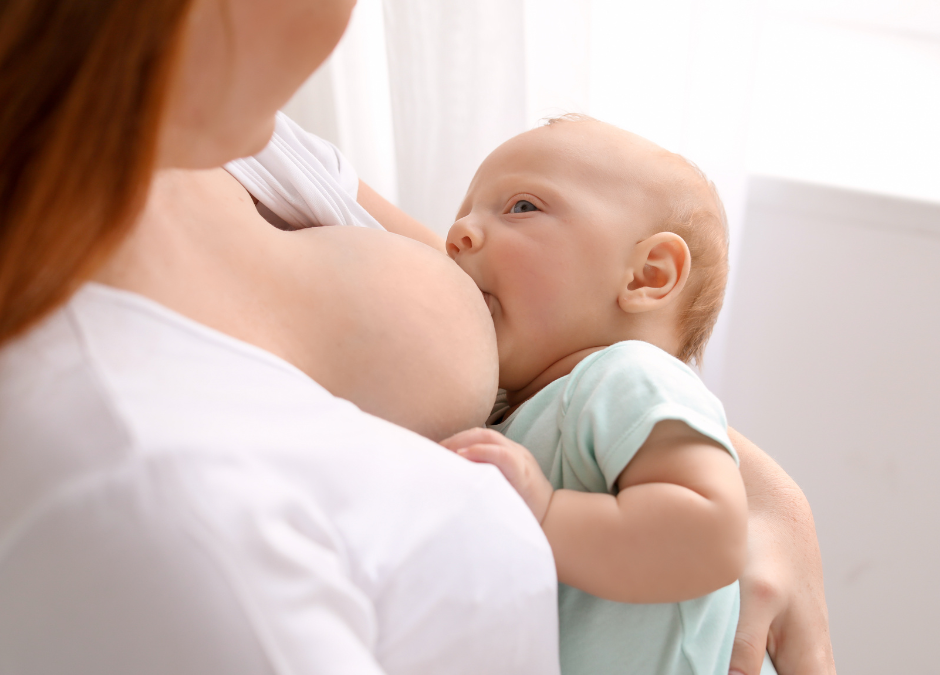 baby breastfeeding with a shallow latch - Arlie Hastings Lactation Consultant. Breastfeeding support home visits in Gold Coast, Tamborine, Logan and Redlands. Telehealth video chat consultations.